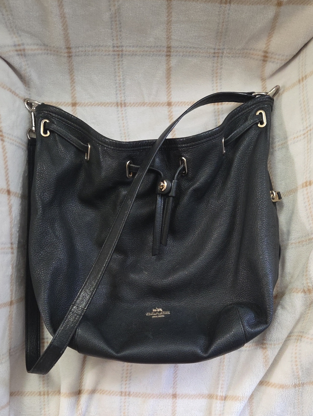 Coach Black Pebbled Leather Drawstring Shoulder Bag - Picture 1 of 3